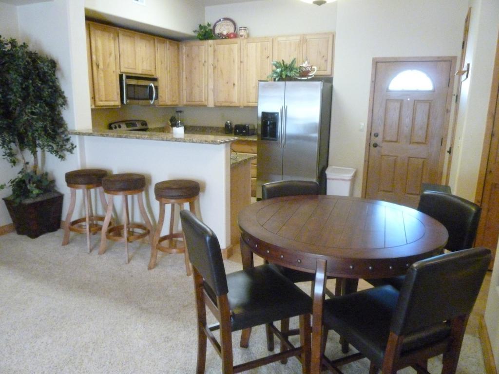 Ruidoso River Resort Condos Rom bilde